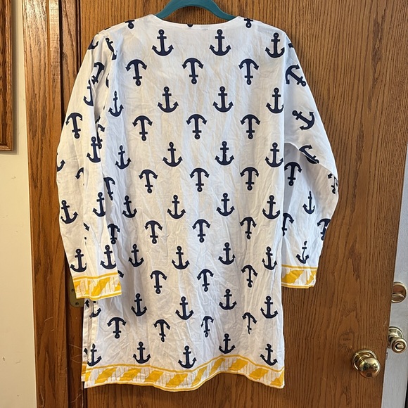 Barbara Gerwit White Tunic with Navy Anchors and Yellow Trim - Picture 3 of 5